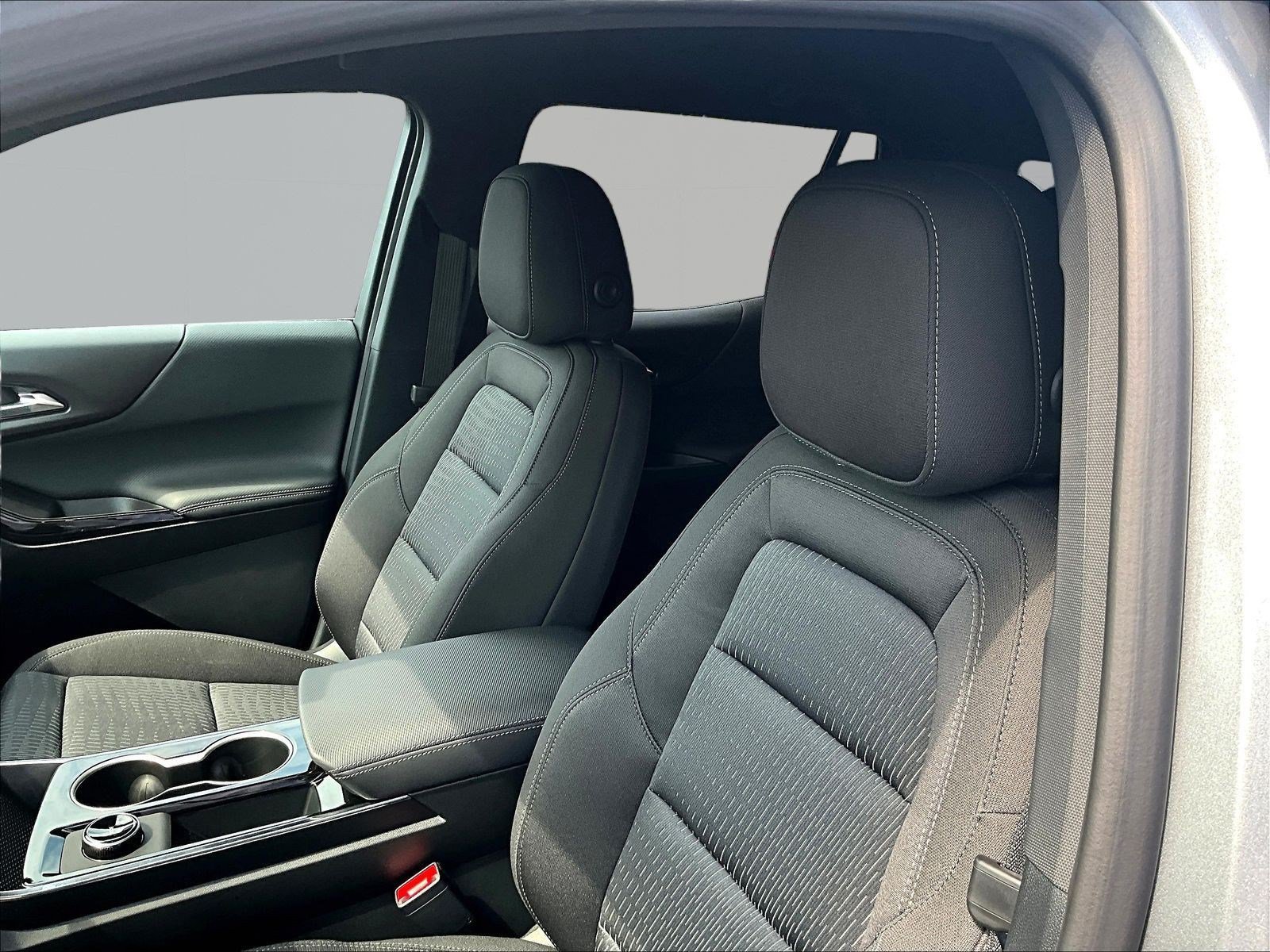 New 2027 Chevrolet Equinox LT w/ Safety and Technology Package AWD/4WD image 14