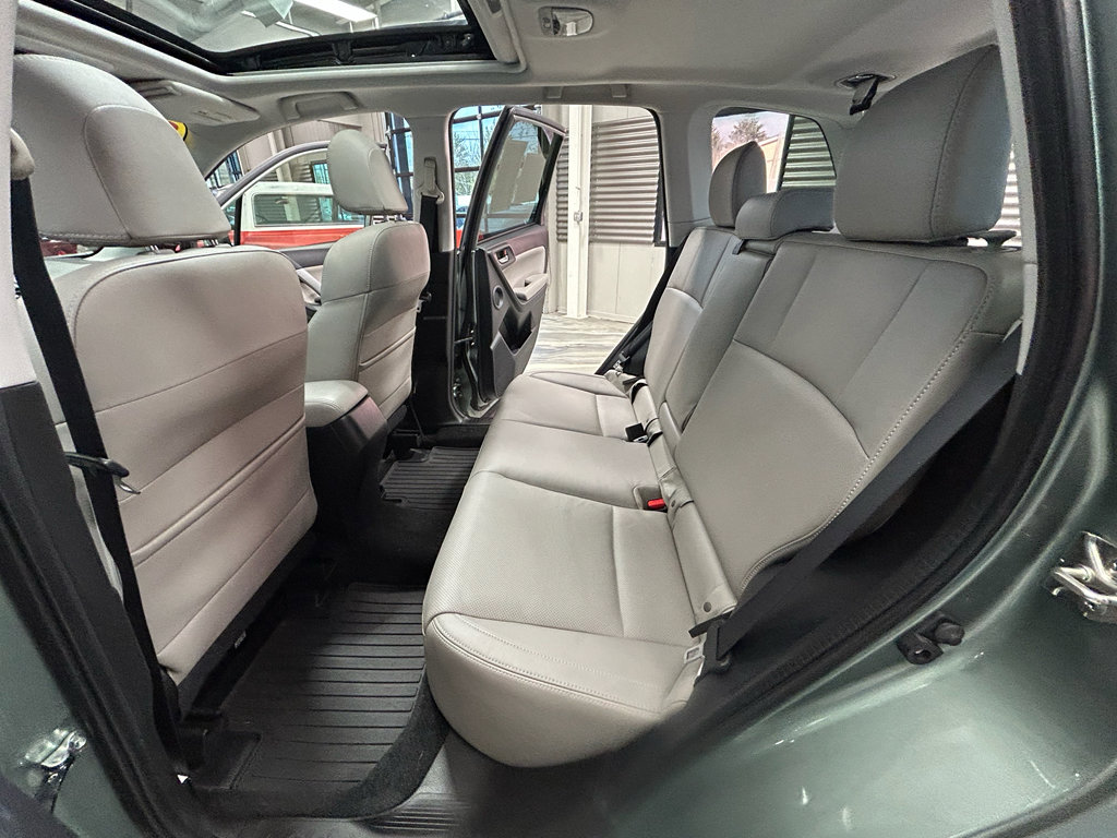 Used 2017 Subaru Forester 2.5i Limited AWD/4WD image 52