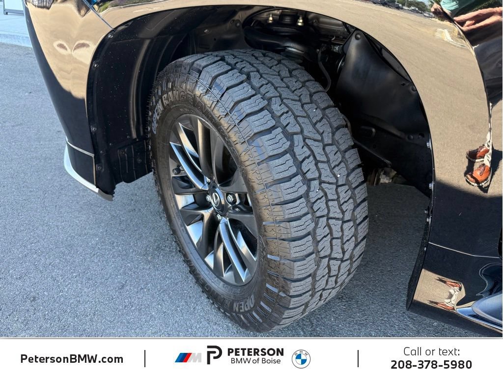 Used 2018 Lexus GX 460 Premium AWD/4WD image 40