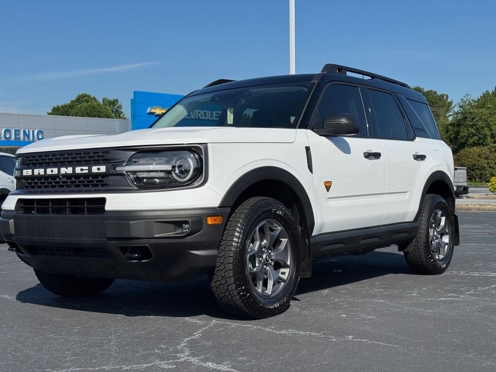 Used 2024 Ford Bronco Sport Badlands image 7