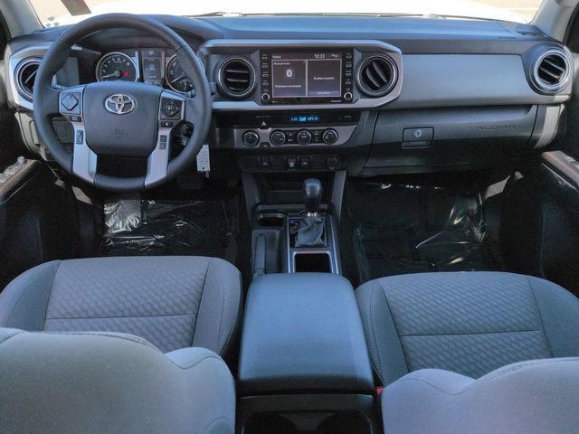 Certified 2022 Toyota Tacoma SR5 AWD/4WD image 15