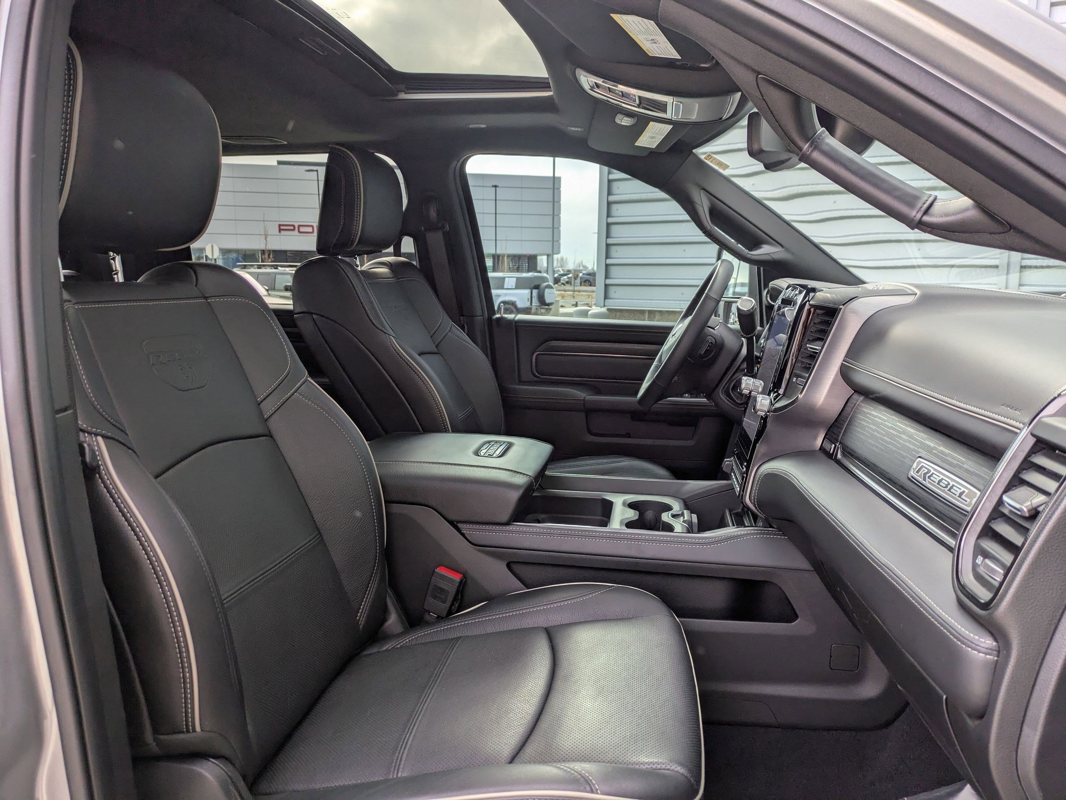 Used 2024 RAM 2500 Rebel w/ Towing Technology Group image 29