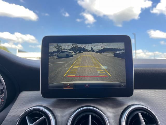 Used 2018 Mercedes-Benz CLA 250 image 24