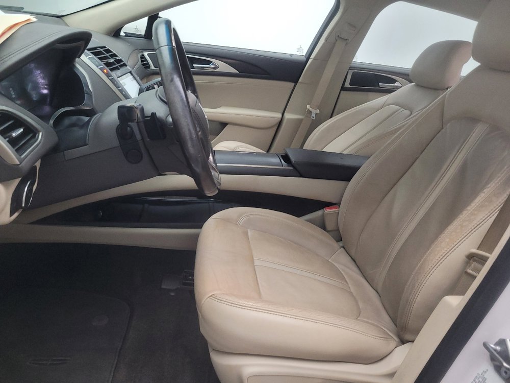 Used 2017 Lincoln MKZ Select FWD image 17