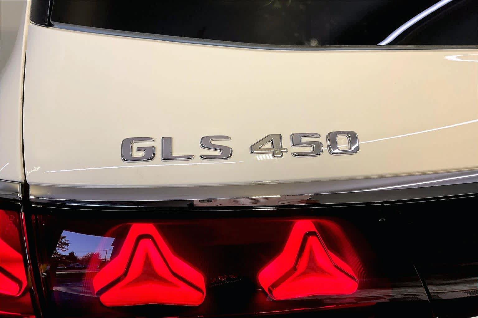 New 2027 Mercedes-Benz GLS 450 4MATIC image 6
