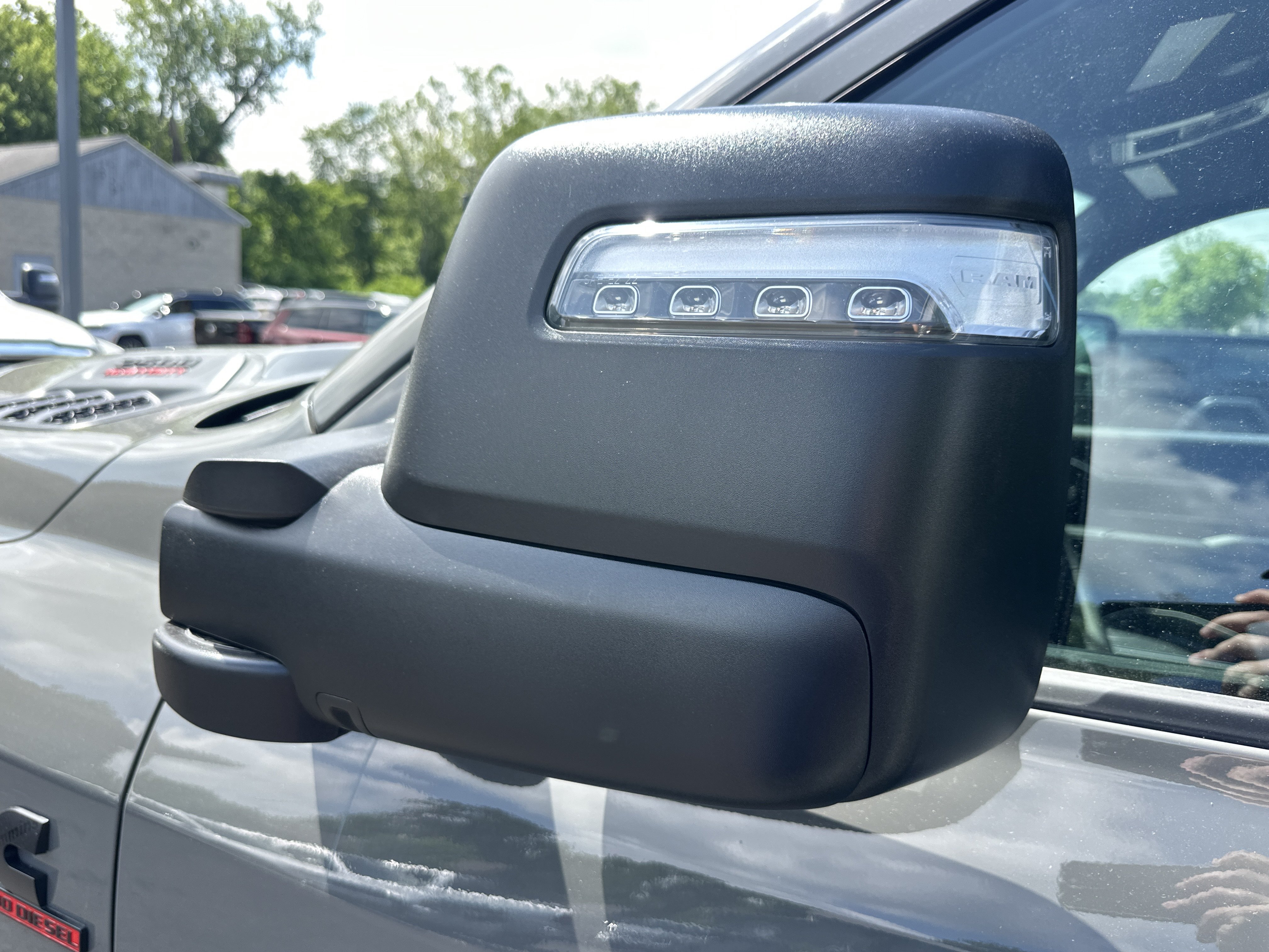 New 2026 RAM 2500 Laramie AWD/4WD image 28