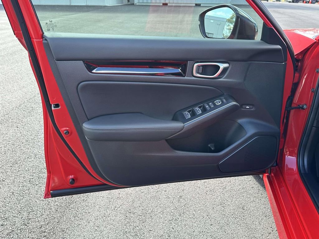 Certified 2025 Honda Civic Sport image 6