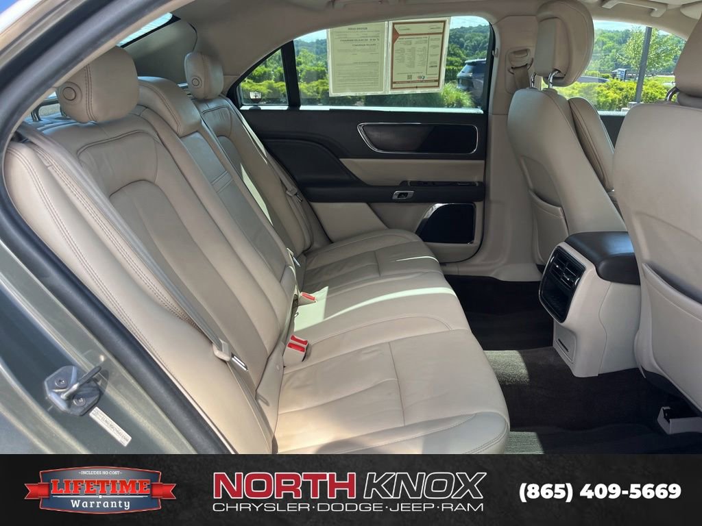 Used 2017 Lincoln Continental Select FWD image 23