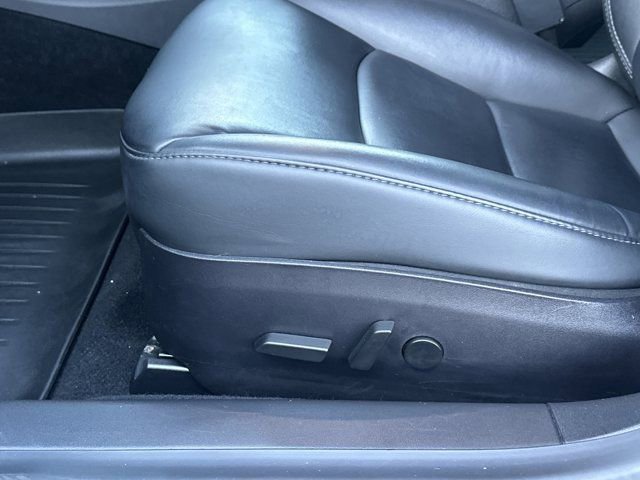 Used 2020 Tesla Model 3 Performance image 11
