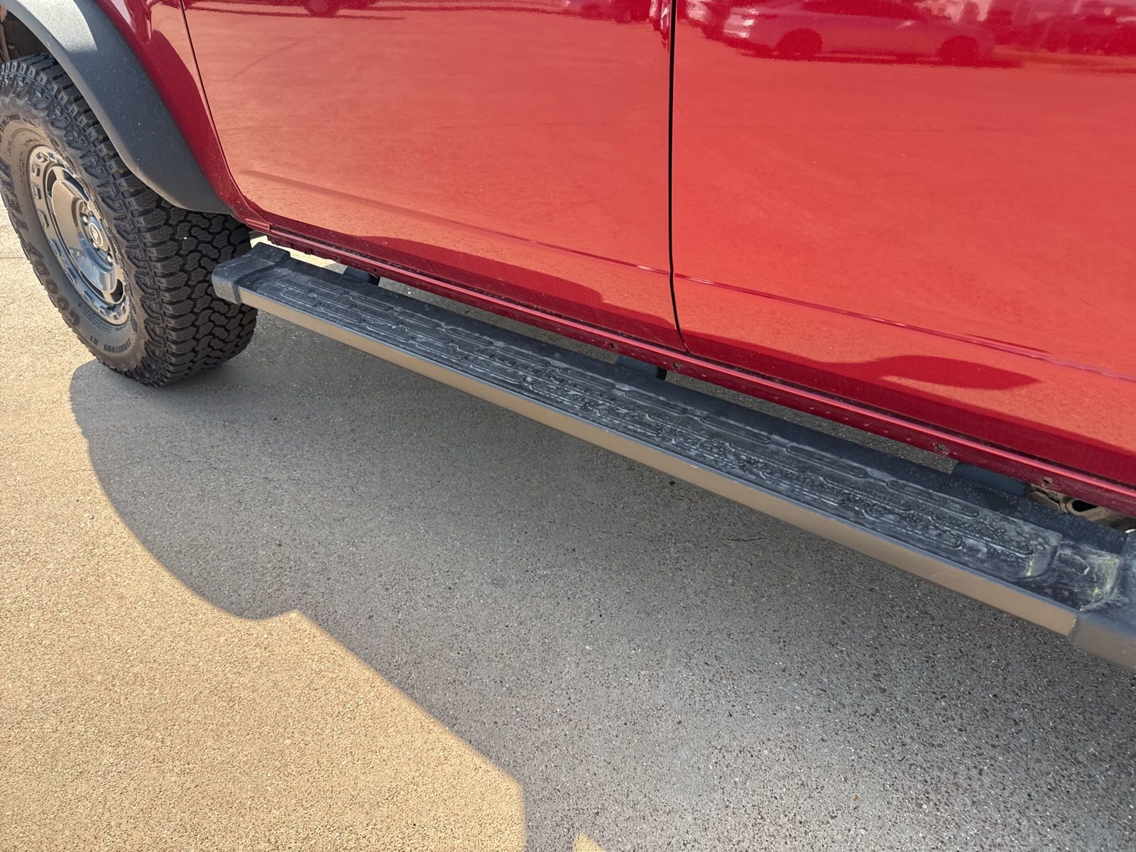 Used 2025 Ford Bronco Badlands image 10