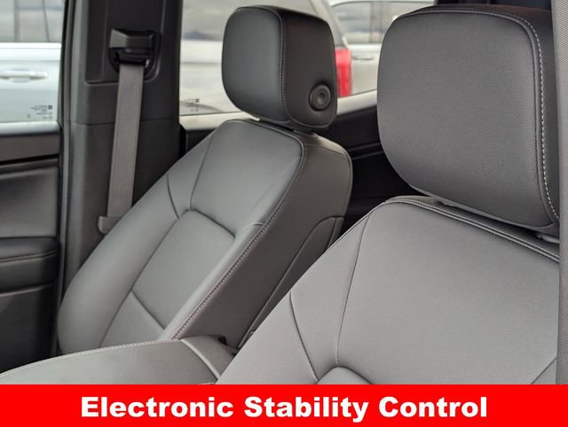 New 2026 GMC Canyon Elevation w/ Convenience Package image 16