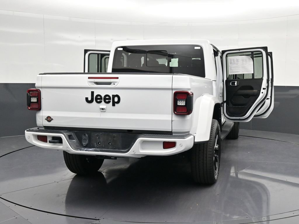 Used 2021 Jeep Gladiator Overland image 39