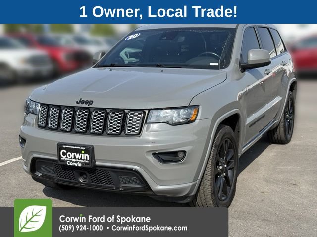 Used 2020 Jeep Grand Cherokee Altitude AWD/4WD image 5