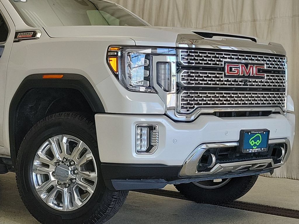 Certified 2022 GMC Sierra 2500 Denali w/ Denali Ultimate Package AWD/4WD image 5