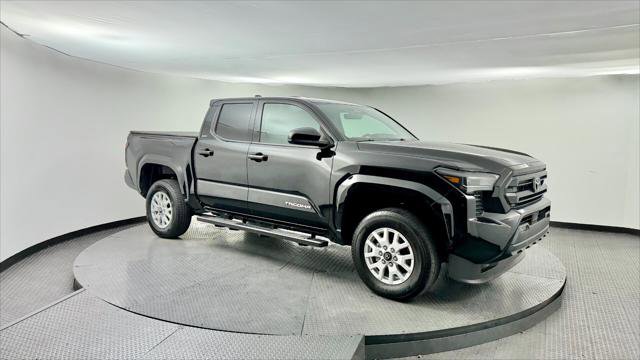 Used 2025 Toyota Tacoma SR5 image 11