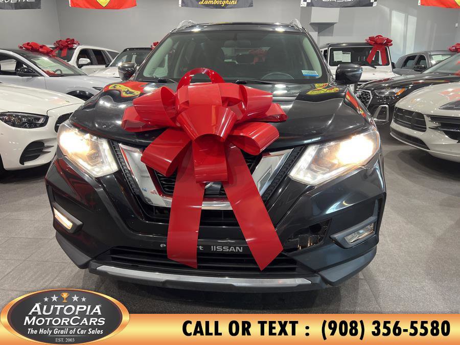 Used 2017 Nissan Rogue SV image 31