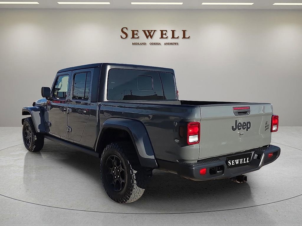Used 2023 Jeep Gladiator Sport AWD/4WD image 3