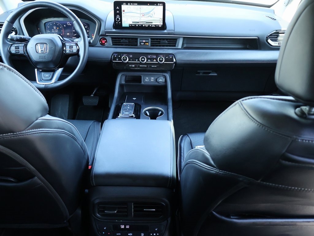 Certified 2024 Honda Pilot Elite image 13