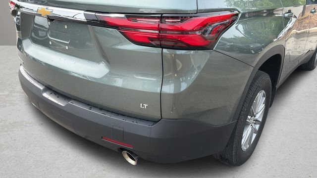 Used 2023 Chevrolet Traverse LT image 36