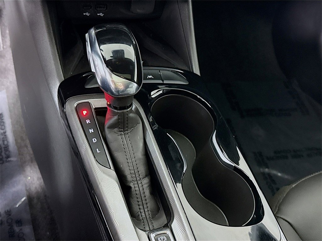 Used 2024 Buick Envista Sport Touring w/ Convenience I Package image 8