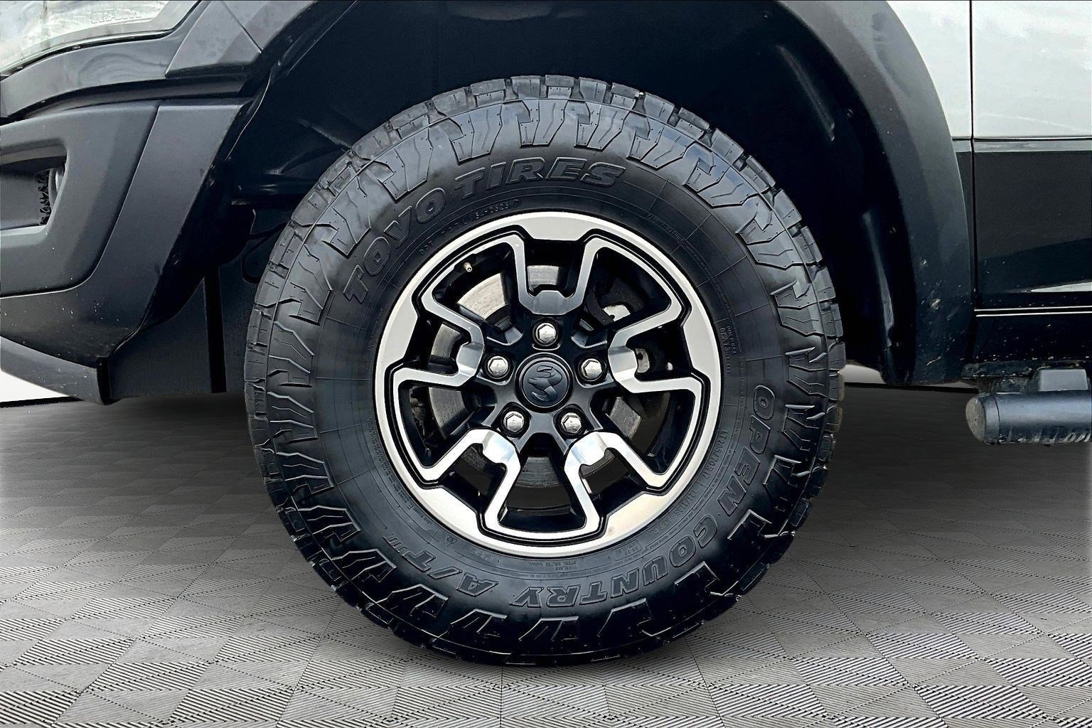 Used 2017 RAM 1500 Rebel w/ Luxury Group image 35