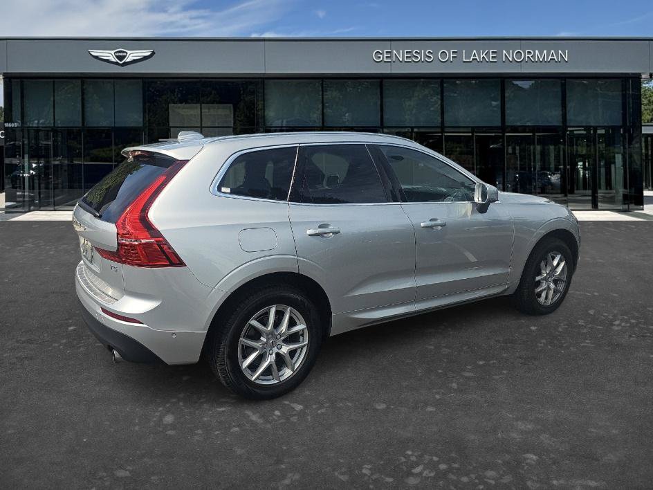 Used 2019 Volvo XC60 T5 Momentum w/ Multimedia Package FWD image 5