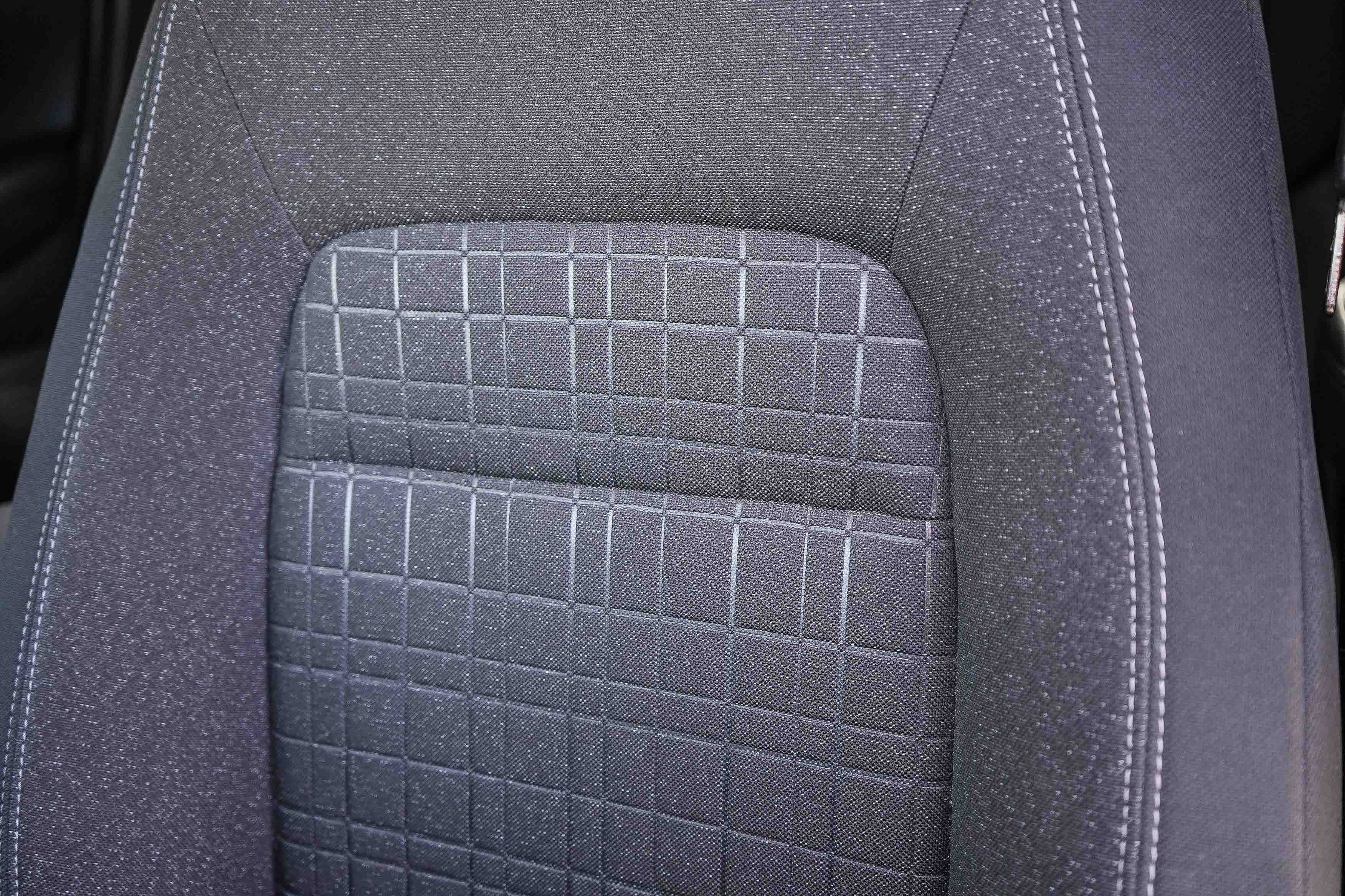 Certified 2024 Honda HR-V LX image 27