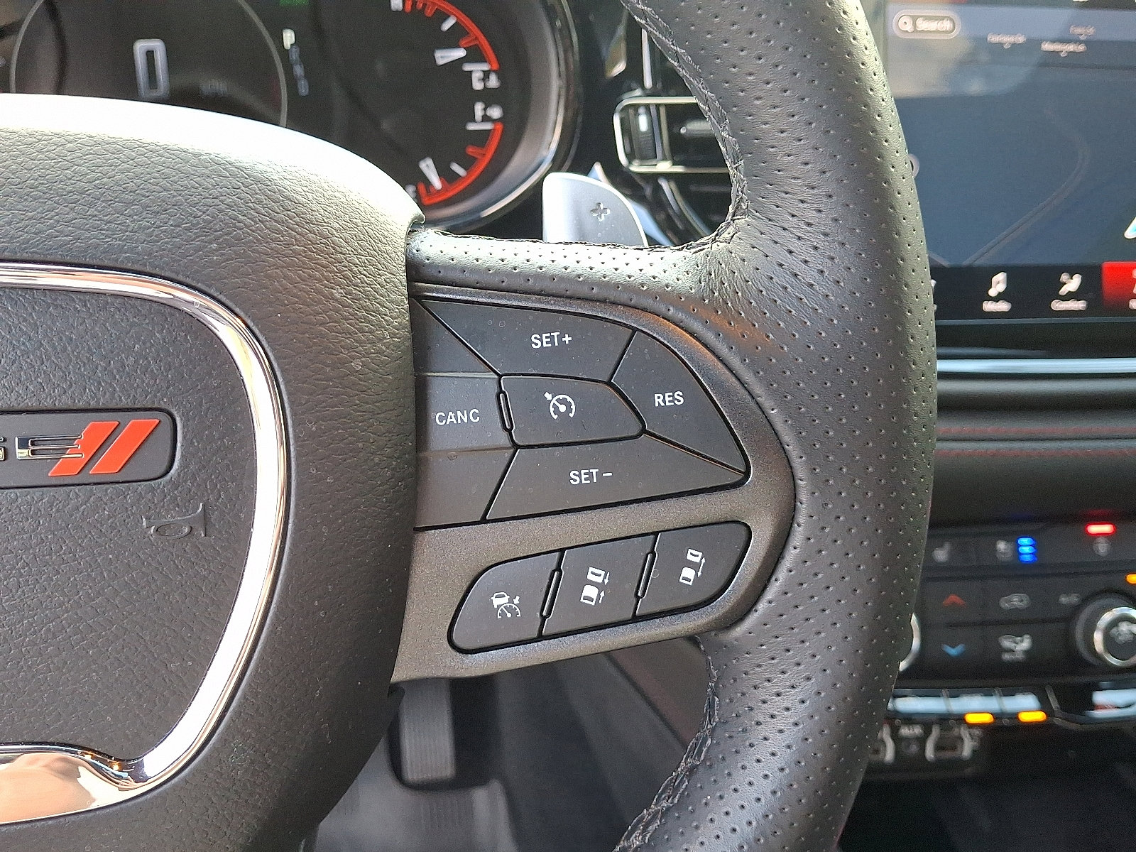 Certified 2024 Dodge Durango GT image 24