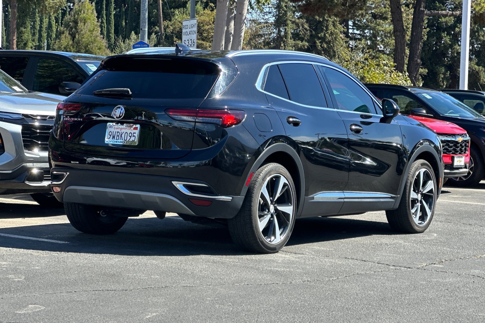 Used 2021 Buick Envision Essence FWD image 5