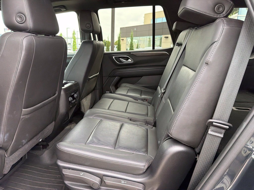 Used 2021 Chevrolet Tahoe LT w/ LT Signature Package AWD/4WD image 5