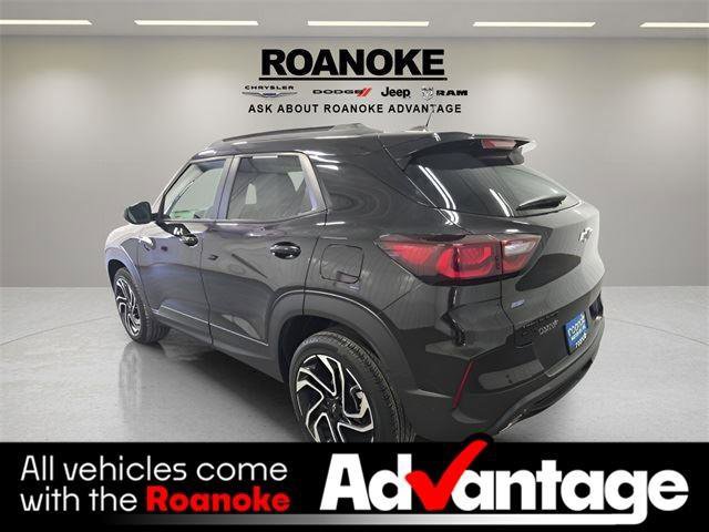 Used 2025 Chevrolet TrailBlazer RS image 11