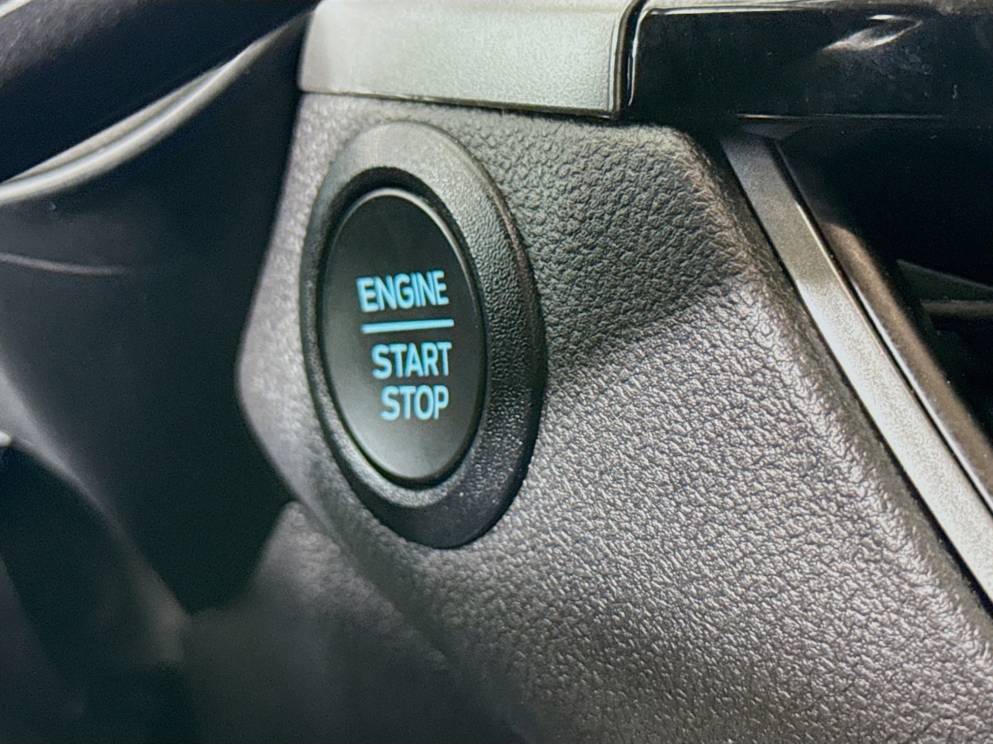 Used 2025 Ford Escape Active image 19