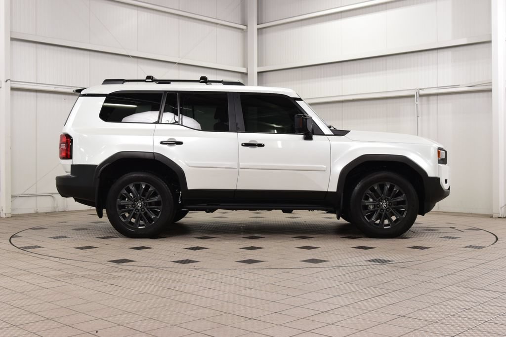 Used 2024 Toyota Land Cruiser w/ Premium Package AWD/4WD image 9