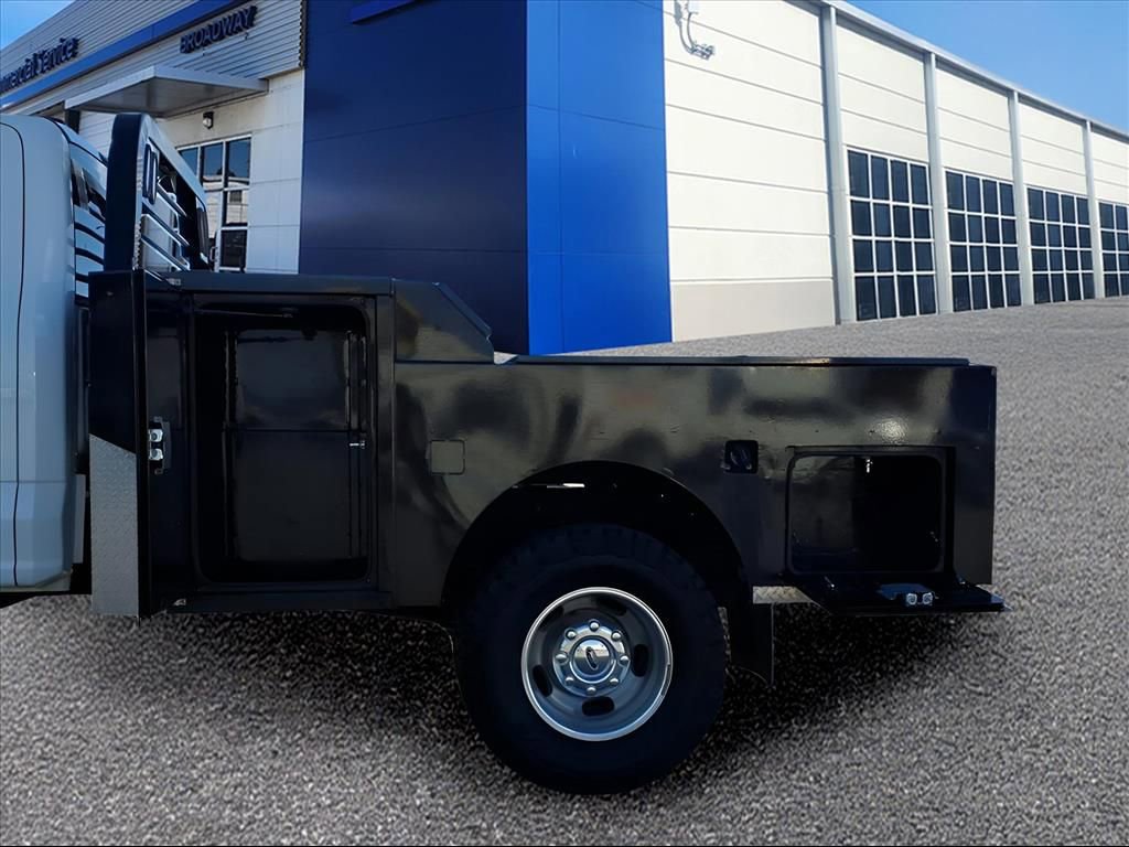 Used 2023 Ford F350 Lariat image 21