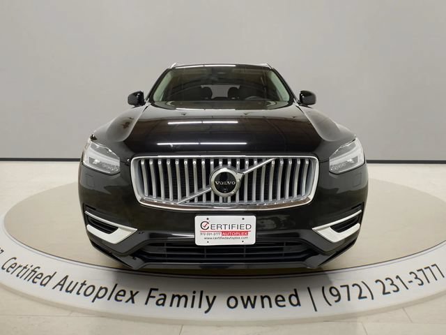 Used 2025 Volvo XC90 T8 Plus w/ Protection Package Premier AWD/4WD image 8