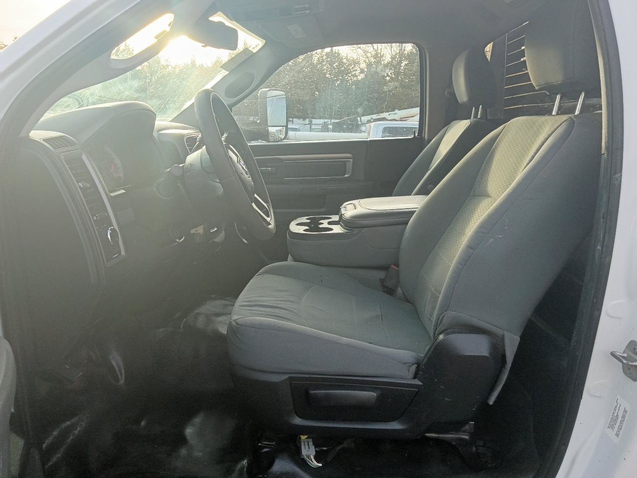 Used 2014 RAM 3500 Tradesman w/ Power & Remote Entry Group AWD/4WD image 18