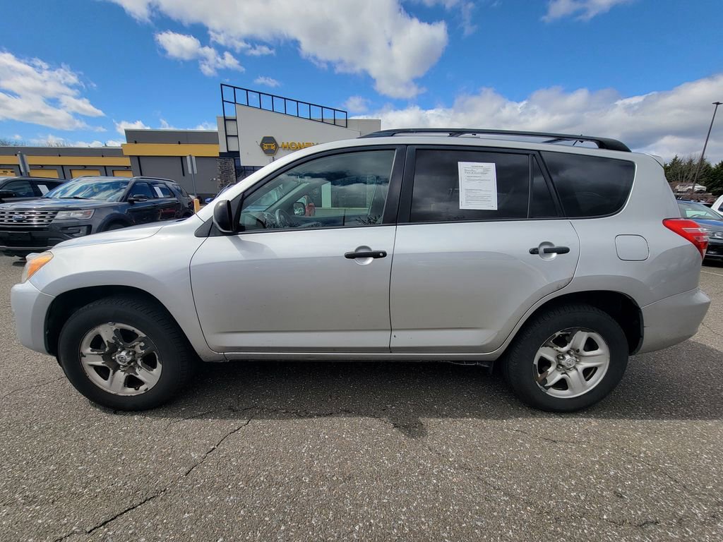 Used 2011 Toyota RAV4 4WD w/ Base L4 Extra Value Pkg image 4