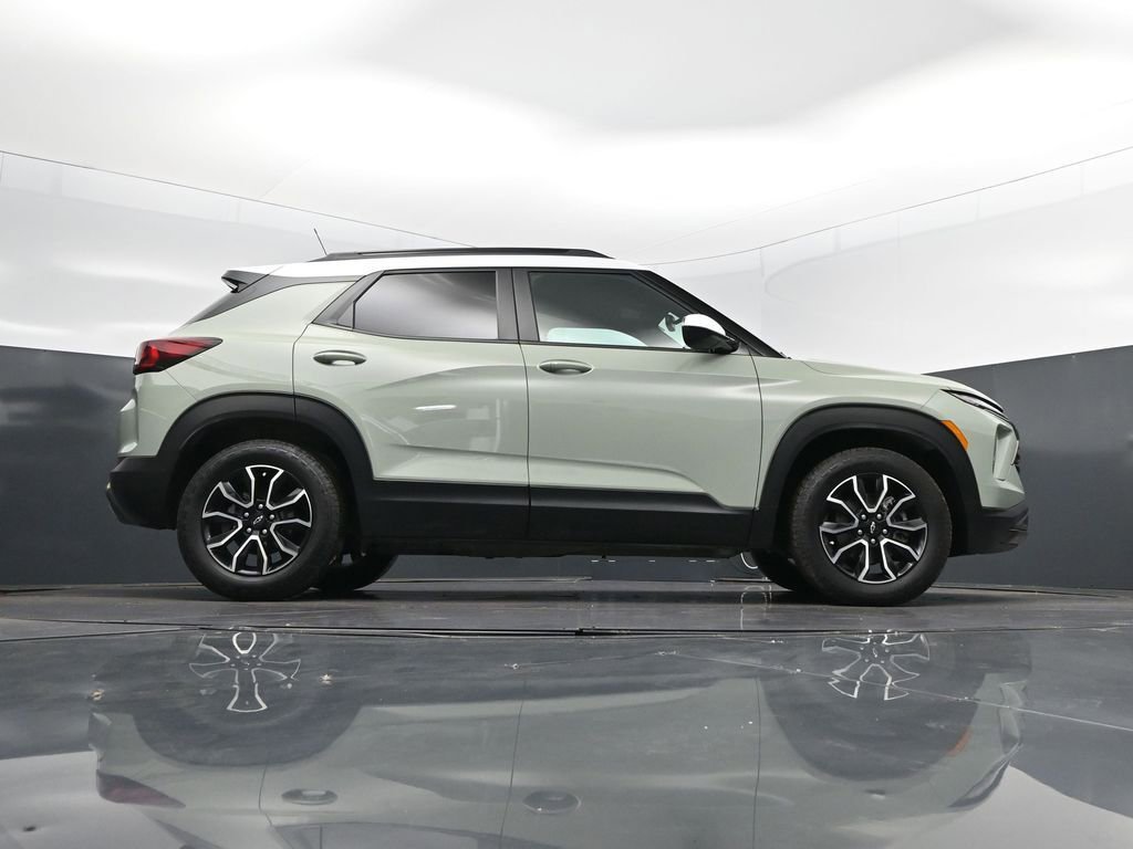 Used 2025 Chevrolet TrailBlazer ACTIV w/ Convenience Package image 44