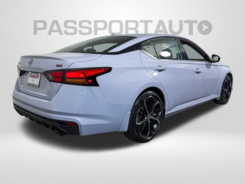 Certified 2024 Nissan Altima 2.5 SR image 9