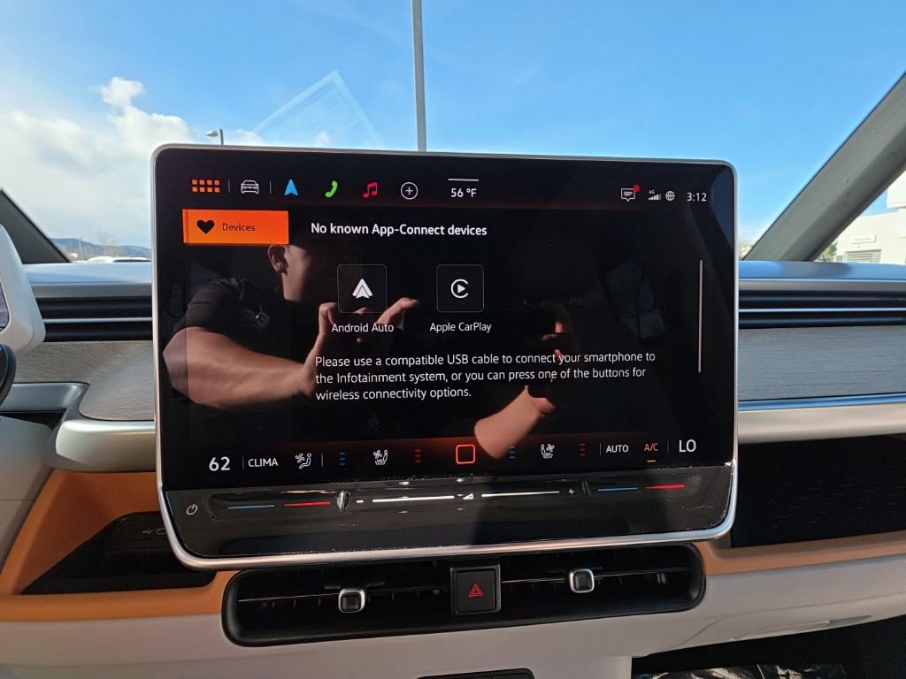 New 2025 Volkswagen ID. Buzz 1st Edition image 17