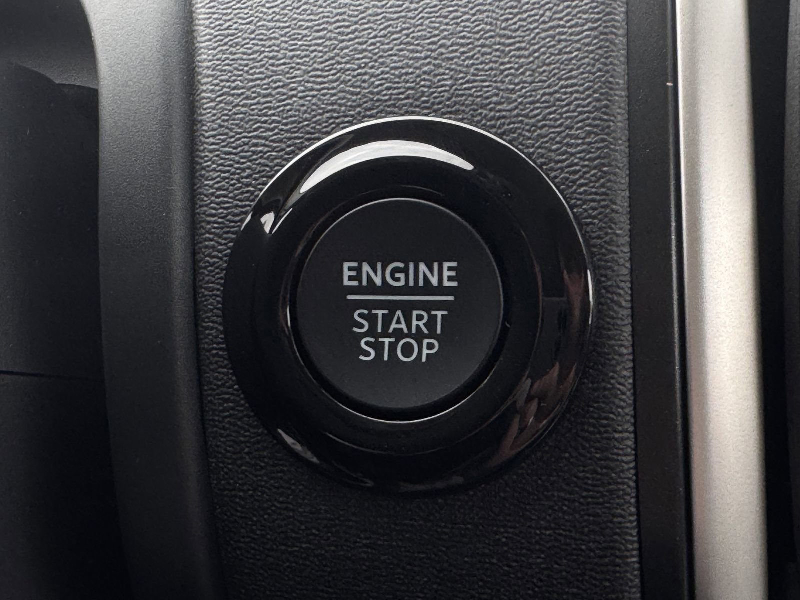 New 2026 Ford Expedition Active image 16