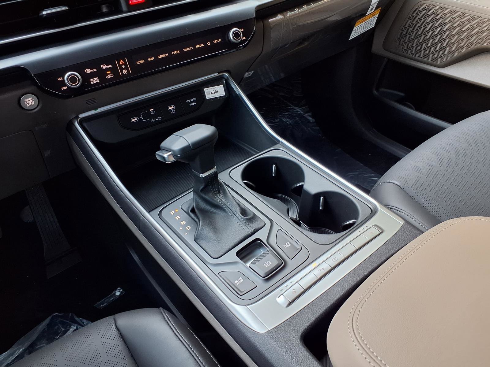 New 2026 Kia Carnival image 9