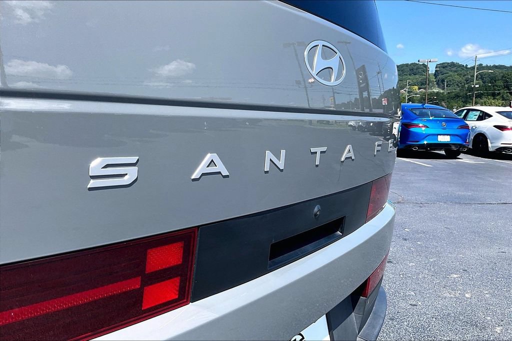 Used 2025 Hyundai Santa Fe SEL AWD/4WD image 8
