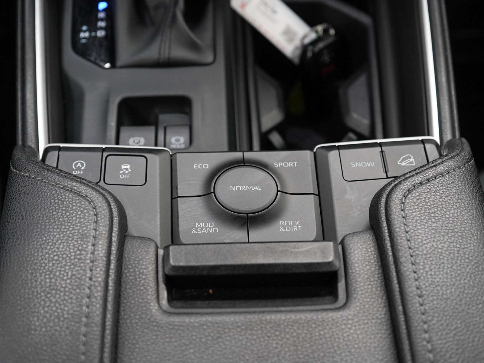 Used 2025 Toyota Grand Highlander AWD image 23