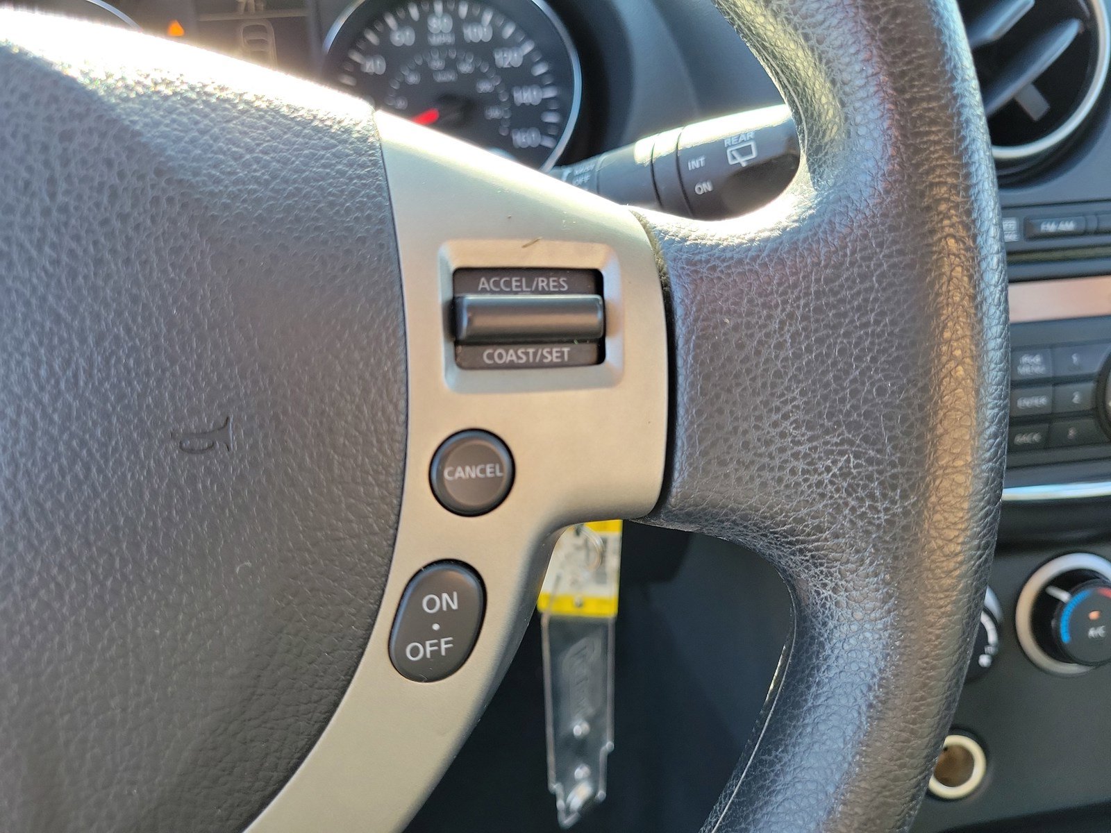 Used 2013 Nissan Rogue S FWD image 18