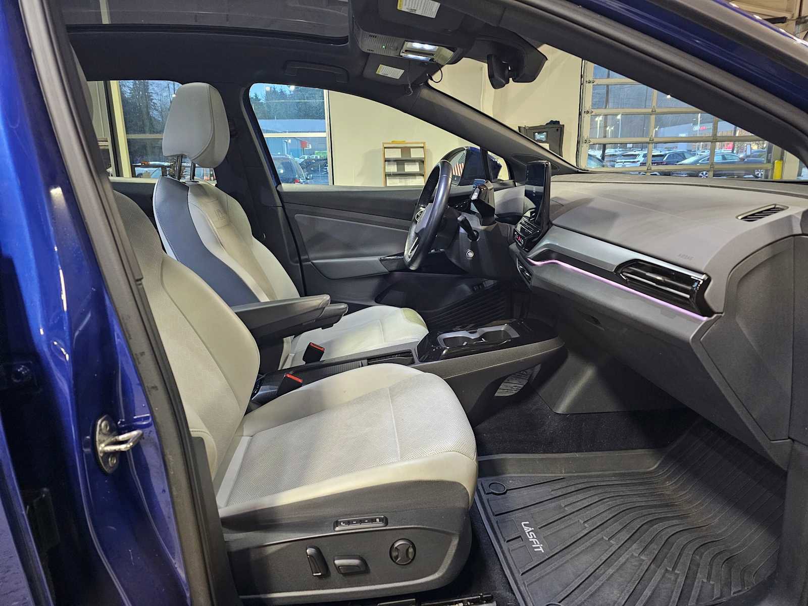 Used 2022 Volkswagen ID.4 Pro S image 10