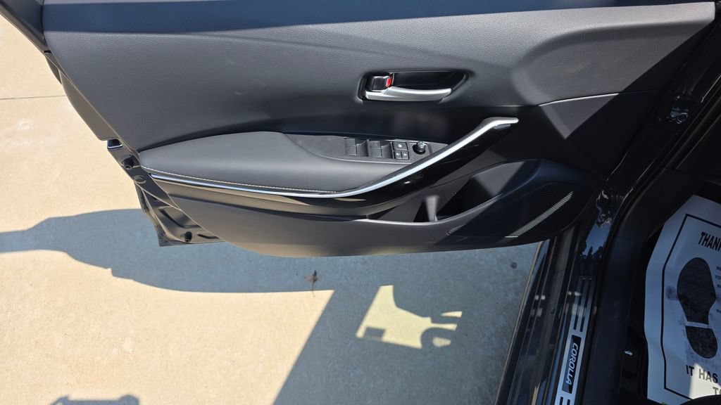 Used 2025 Toyota Corolla XLE FWD image 22