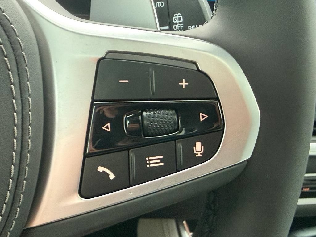 New 2026 BMW X5 xDrive40i w/ Executive Package AWD/4WD image 12