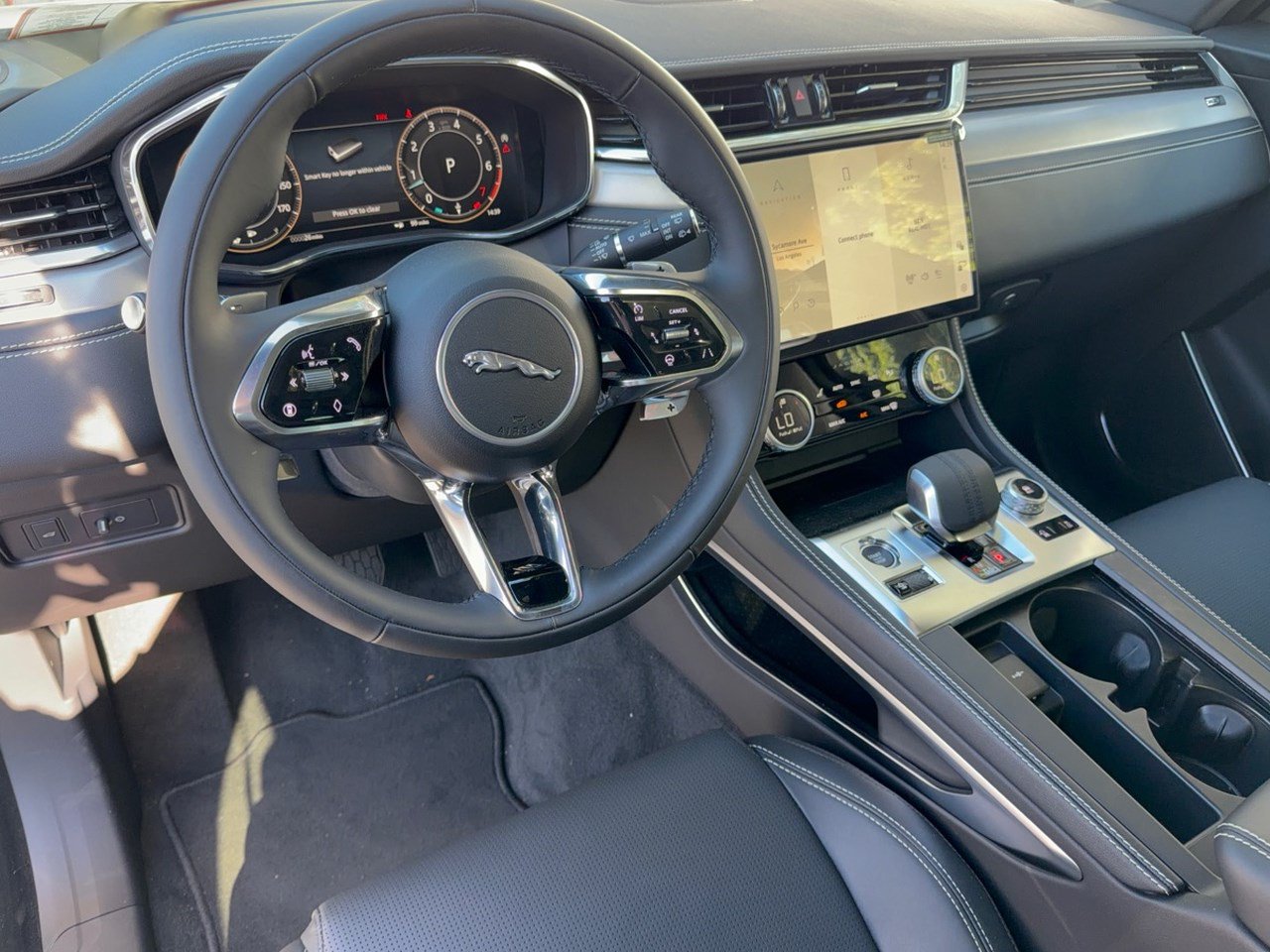 New 2026 Jaguar F-PACE R-Dynamic S AWD/4WD image 4