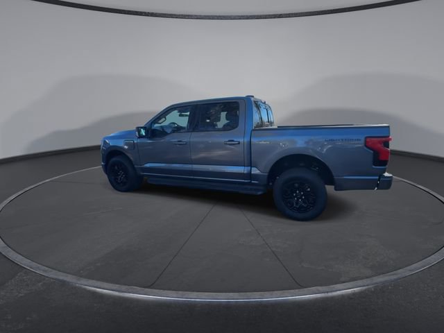 Used 2022 Ford F150 Lightning Lariat image 10